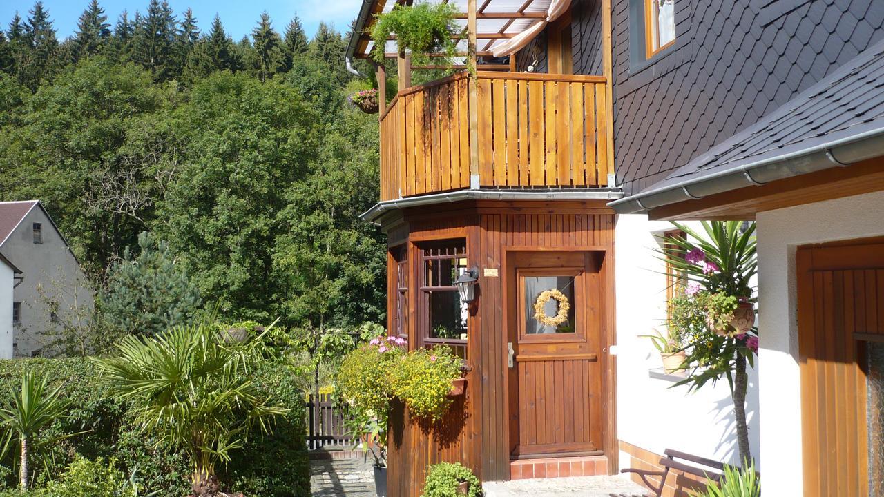 Hammerfinken-nest Apartment